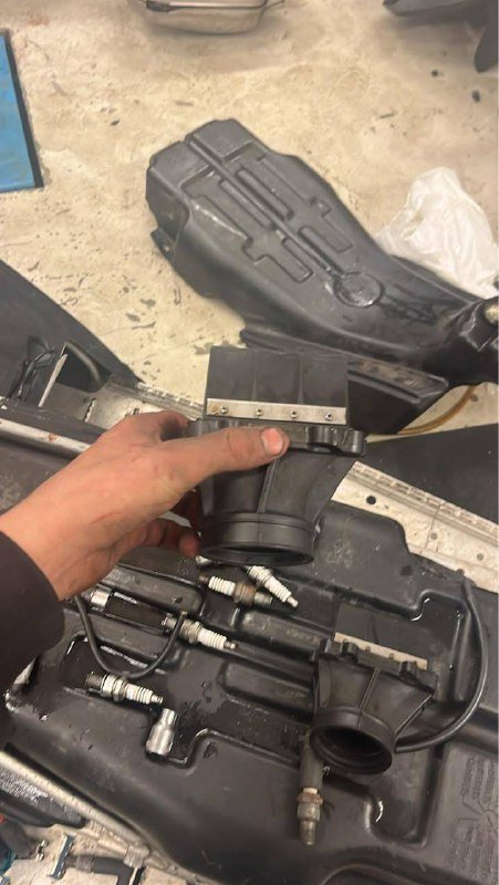 Ski-doo MXZ gas tank - Image 3